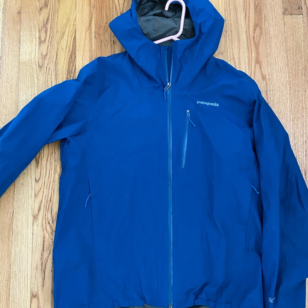 Patagonia ski jacket